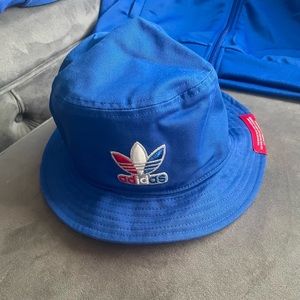 Adidas Bucket Hat Unisex